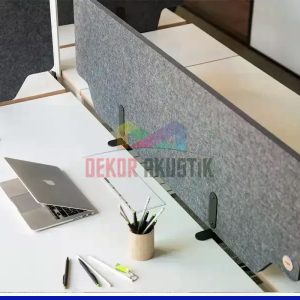 Akustik Keçe Masa Seperatörü